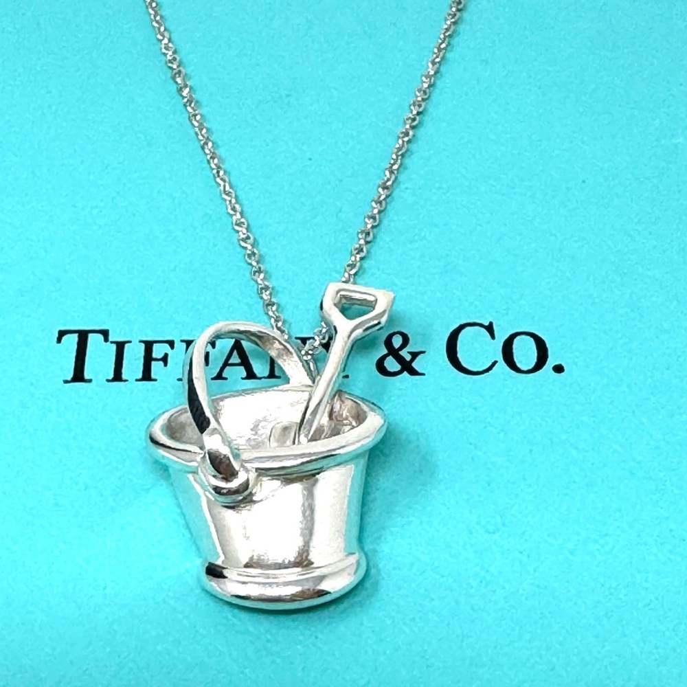 Authentic Tiffany & co Bucket/Scoop Pendant Necklace.